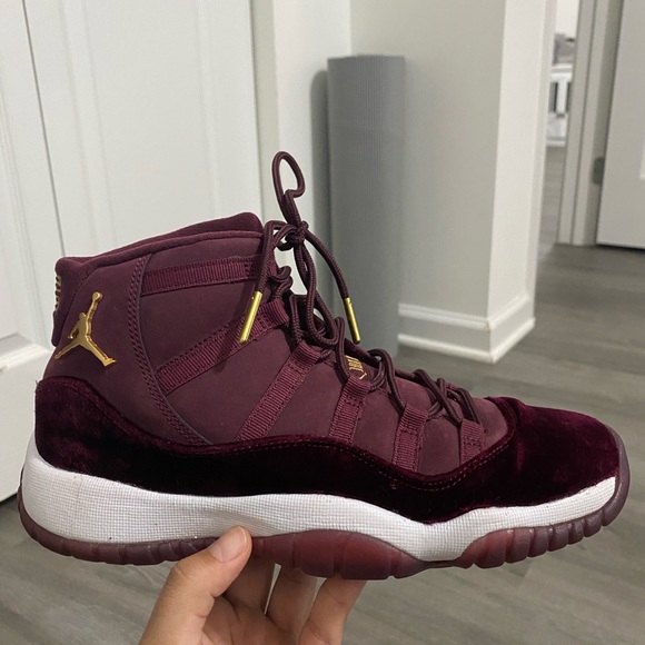 Retro Jordan 11 - Picture 2 of 4